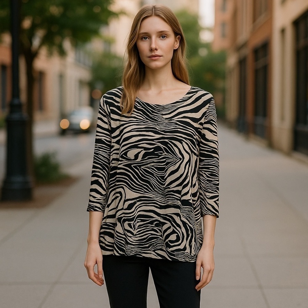 Chico's Travelers Top M Womens Black Slinky Zebra Animal Slinky Mobwife Sz 1